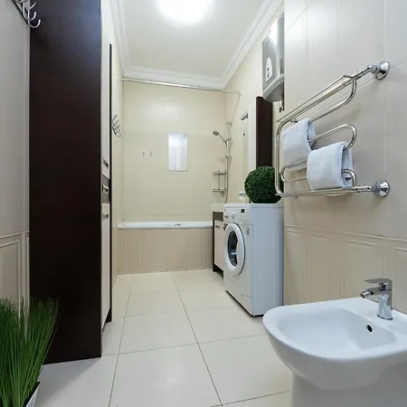 Vip New House Arena Apartament *